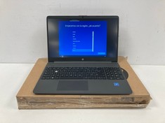 HP 15S-FQ0001SF 125 GB LAPTOP IN SILVER. (WITH BOX AND CHARGER, KEYBOARD WITH EXTRA LAYOUT, TWO LOOSE KEYS, SEE PICTURES). INTEL CELERON N4120, 4 GB RAM, , INTLE UHD GRAPHICS 600 [JPTZ6636].