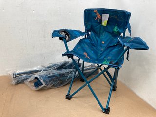 3 X MOUNTAIN WAREHOUSE CHILDRENS MINI CHAIR PATTERNED IN TEAL: LOCATION - C 10