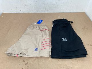 ADIDAS LARGE LOGO SHORTS IN BEIGE - UK SIZE: 6 TO INCLUDE ADIDAS SHORTS IN BLACK - UK SIZE: 6: LOCATION - C 11