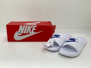 NIKE VICTORI ONE SLIDE SANDALS IN WHITE - UK SIZE: 8: LOCATION - C 15