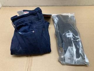 JTS SCARLET SLIM FIT BLUE PROTECTIVE MOTORCYCLE JEANS SIZE 12 TO INCLUDE REV'IT LIVENGOOD GTX BLACK GLOVES SIZE XL: LOCATION - A7