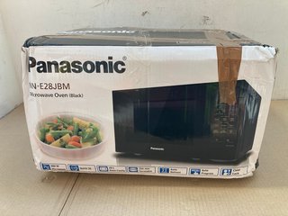 PANASONIC NN-E18JBM MICROWAVE OVEN 20L IN BLACK: LOCATION - A8