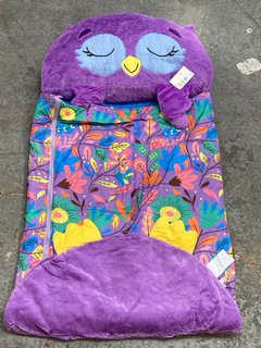 HAPPY NAPPERS SLEEPING BAG LARGE OWL IN PURPLE 7+: LOCATION - A8