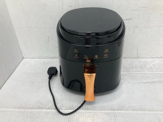 AIR FRYER - MODEL NO. JD689B: LOCATION - B 15