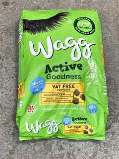 WAGG 12KG CHICKEN AND VEG WORKING DOG FOOD - BBE JULY 2025: LOCATION - B11