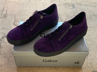 GABOR WISDOM VELVET TRAINERS IN PURPLE SIZE 6: LOCATION - B9