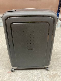 SAMSONITE SPINNER HARDCASE SUITCASE WITH COMBINATION LOCK IN BLACK: LOCATION - B3