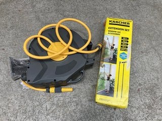 20M AUTO RETRACTABLE WALL MOUNTED WATER HOSE TO INCLUDE KARCHER WINDOW VAC EXTENSION SET: LOCATION - B2