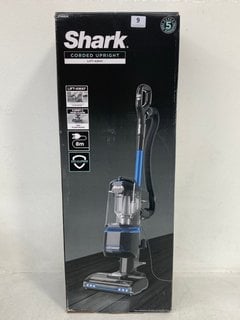 SHARK CORDED UPRIGHT LIFT-AWAY VACUUM - MODEL NO:NV602UK - RRP £149: LOCATION - FRONT BOOTH
