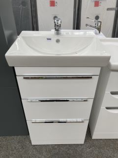 (COLLECTION ONLY) FLOOR STANDING 3 DRAWER SINK UNIT IN WHITE WITH A 530 X 400MM 1TH CERAMIC BASIN COMPLETE WITH A MONO BASIN MIXER TAP & CHROME SPRUNG WASTE - RRP £745: LOCATION - C7