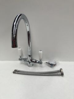 TRADITIONAL LEVER ACTION MONO KITCHEN SINK MIXER TAP IN CHROME WITH SWIVEL SPOUT - RRP £245: LOCATION - RACKING 1