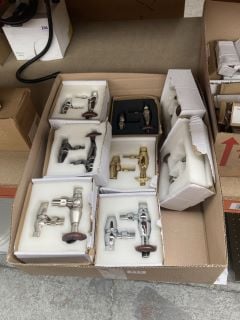 QTY OF ASSORTED TRV VALVES WITH LOCK SHIELDS - RRP £800: LOCATION - RACKING 1