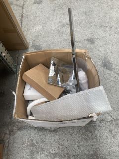 QTY OF ASSORTED PLUMBING FITTINGS & ACCESSORIES - RRP £400: LOCATION - RACKING 1