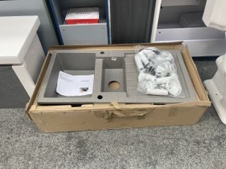 (COLLECTION ONLY) 1.5 BOWL REVERSIBLE DRAINER ROK GRANITE KITCHEN SINK IN COBBLESTONE 1017 X 512MM WITH WASTE FITTINGS - RRP £480: LOCATION - D4