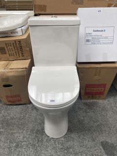 D-SHAPED CLOSED COUPLED W/C WITH CISTERN FITTINGS & SEAT - RRP £325: LOCATION - D5