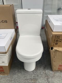 (COLLECTION ONLY) D-SHAPED CLOSED COUPLED W/C WITH CISTERN FITTINGS & SEAT - RRP £325: LOCATION - D3