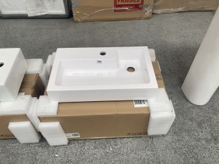 505 X 305MM 1TH POLYMARBLE BASIN - RRP £185: LOCATION - D4