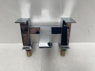 DECK MOUNTED BATH FILLER IN CHROME - RRP £305: LOCATION - RACKING 2