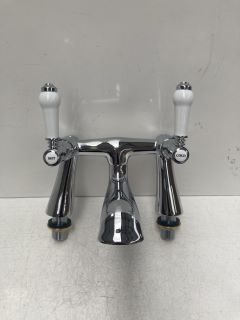 DECK MOUNTED TRADITIONAL LEVER ACTION BATH FILLER IN CHROME - RRP £260: LOCATION - RACKING 2