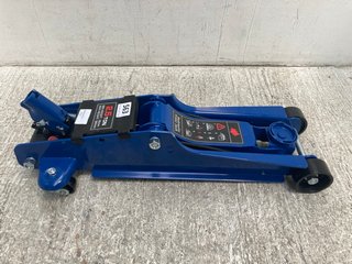 HYDRAULIC 205 TON FLOOR JACK: LOCATION - G3