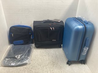 4 X ASSORTED BAGS IN VARIOUS SIZES TO INCLUDE ROBUSTO SMALL HARDSHELL SUITCASE IN BLUE: LOCATION - G4