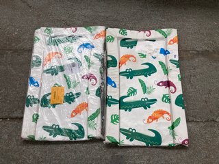 2 X BABY CHANGING MATS: LOCATION - B3