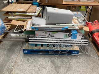 PALLET OF ASSORTED HOUSEHOLD ITEMS TO INCLUDE BRABANTIA 24M WALLFIX CLOTHES AIRER: LOCATION - B5