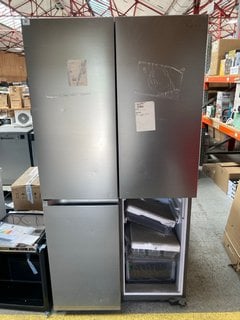 SAMSUNG SILVER 4 DOOR AMERICAN STYLE FRIDGE FREEZER: MODEL NO. RF65A967FS9 - RRP £2049: LOCATION - B1