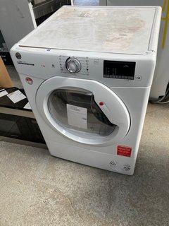 HOOVER FREESTANDING HEAT PUMP TUMBLE DRYER: MODEL NO. HLEH8A2DE-80 - RRP £380: LOCATION - B1