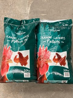 2 X 20KG BAGS OF COPDOCK MILL RANGE LAYERS PELLETS CHICKEN FEED: LOCATION - A1