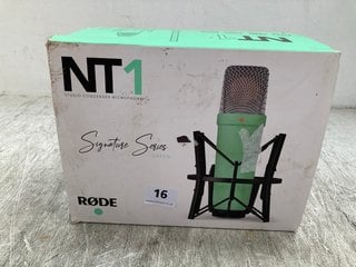 RODE NT1 STUDIO CONDENSER MICROPHONE SIGNATURE SERIES GREEN RRP - £161: LOCATION - E1 FRONT