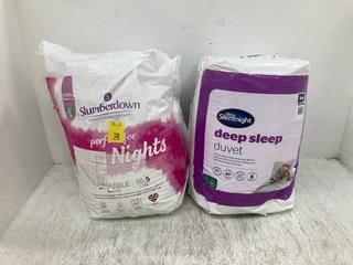 2 X ASSORTED BED ITEMS TO INCLUDE SILENT NIGHT KING SIZE DEEP SLEEP DUVET: LOCATION - F7