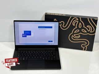 RAZER BLADE 14-RZ09-0370 1 TB LAPTOP IN BLACK (WITH BOX AND MAINS CHARGER ADAPTER, SOME SIGNS OF COSMETIC WEAR) AMD RYZEN 9 5900HX, 16.0 GB RAM, 14.0" SCREEN, NVIDIA GEFORCE RTX 3070 LAPTOP GPU [JPTM
