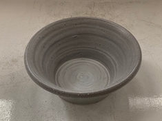 2 X STONE THE CROWS LG.RND.RIMMED MIX.BOWL-DIST.WHT - SKU: 675354 - TOTAL RRP £130