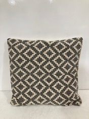 6 X STONE THE CROWS FILLED CUSHION - 50 X 50 - GREY - SKU: 638402 - TOTAL RRP £240