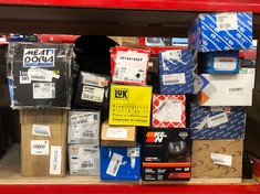 APPROX 17 X ASSORTED ITEMS TO INCLUDE CD NEW CV JOINT KIT J21560