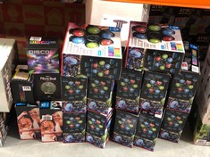 18 X ASSORTED NOVELTY ITEMS TO INCLUDE IDANCE DISCO LIGHTS SYSTEM - 6 X DISCO BALL