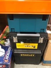 STANLEY 55.1L MOBILE WORK CENTRE WITH METAL LATCHES TO INLUDE MAKITA TOOL CHEST