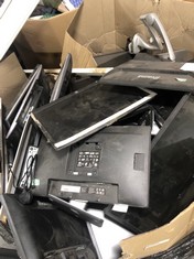 PALLET OF ASSORTED ITEMS TO INCLUDE MONITORS VIDEO ACCESSORY. [JPTC69550]