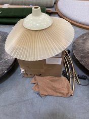 APPROX 7 X ASSORTED HOUSEHOLD ITEMS TO INCLUDE FELIX FLOOR LAMP BASE SHADE ONLY IVORY