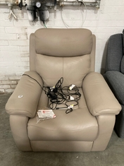 LAY-Z-BOY DAYTONA POWER RECLINER ARMCHAIR OYSTER FAUX LEATHER RRP- £1349.99