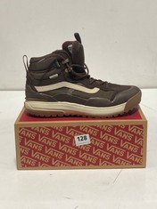 VANS ULTRARANGE EXO HI MTE2 HI-TOP SHOES DEMITASSE SIZE 7.5