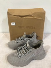 STEVE MADDEN MAC-E TRAINERS IN GREY SIZE UK 7 - RRP £120