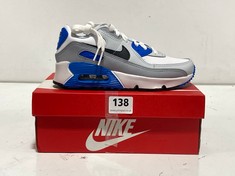 NIKE KIDS AIR MAX 90 LTR TRAINERS WHITE/BLACK-PHOTO BLUE SIZE 13.5