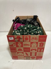 BOX OF ASSORTED ADULT CLOTHING TO INCLUDE LOVE YOURS SHORT SLEEVE MAXI DRESS GREEN FLORAL SIZE 18