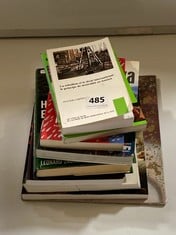 10 X ASSORTED BOOKS TO INCLUDE PETER HILL PRICING FOR PROFIT
