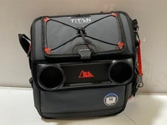 TITAN BY ARCTIC ZONE COLLAPSIBEL COOLER BAG