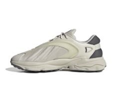 QTY OF ITEMS TO INLCUDE 1X PAIR ADIDAS MEN'S OZTRAL SNEAKER, ALUMINA/GREY FIVE/SILVER MET, 9 UK TO INCLUDE 1X PAIR ADIDAS MEN'S ADIFOM SLTN SNEAKER, HALO SILVER/HALO SILVER/GREY, 9 UK.