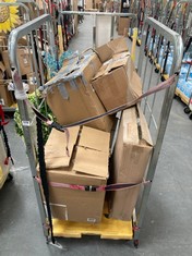 CAGE OF ASSORTED GARDEN ITEMS / PARTS TO INCLUDE FAKE PLANT HANGING BASKET TO INCLUDE METAL BUTTERFLY GARDEN DECORATION (CAGE NOT INCLUDED) (KERBSIDE PALLET DELIVERY)