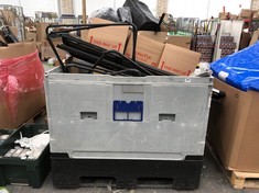 PALLET OF ASSORTED ITEMS TO INCLUDE OUTDOOR RATTAN PARTS (KERBSIDE PALLET DELIVERY) (KERBSIDE PALLET DELIVERY)